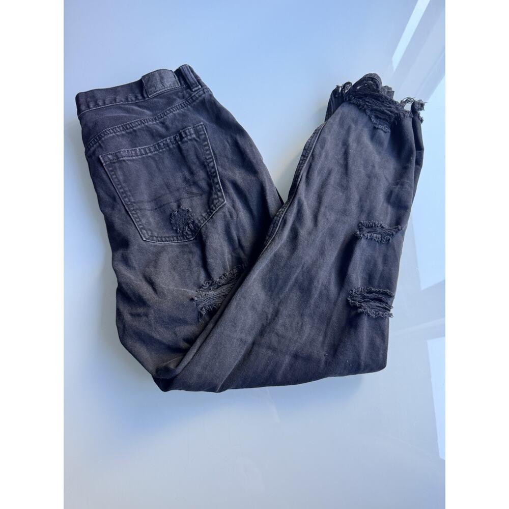 American Eagle Outfitters Women's Mom Style Black Distressed Denim Jeans Regular